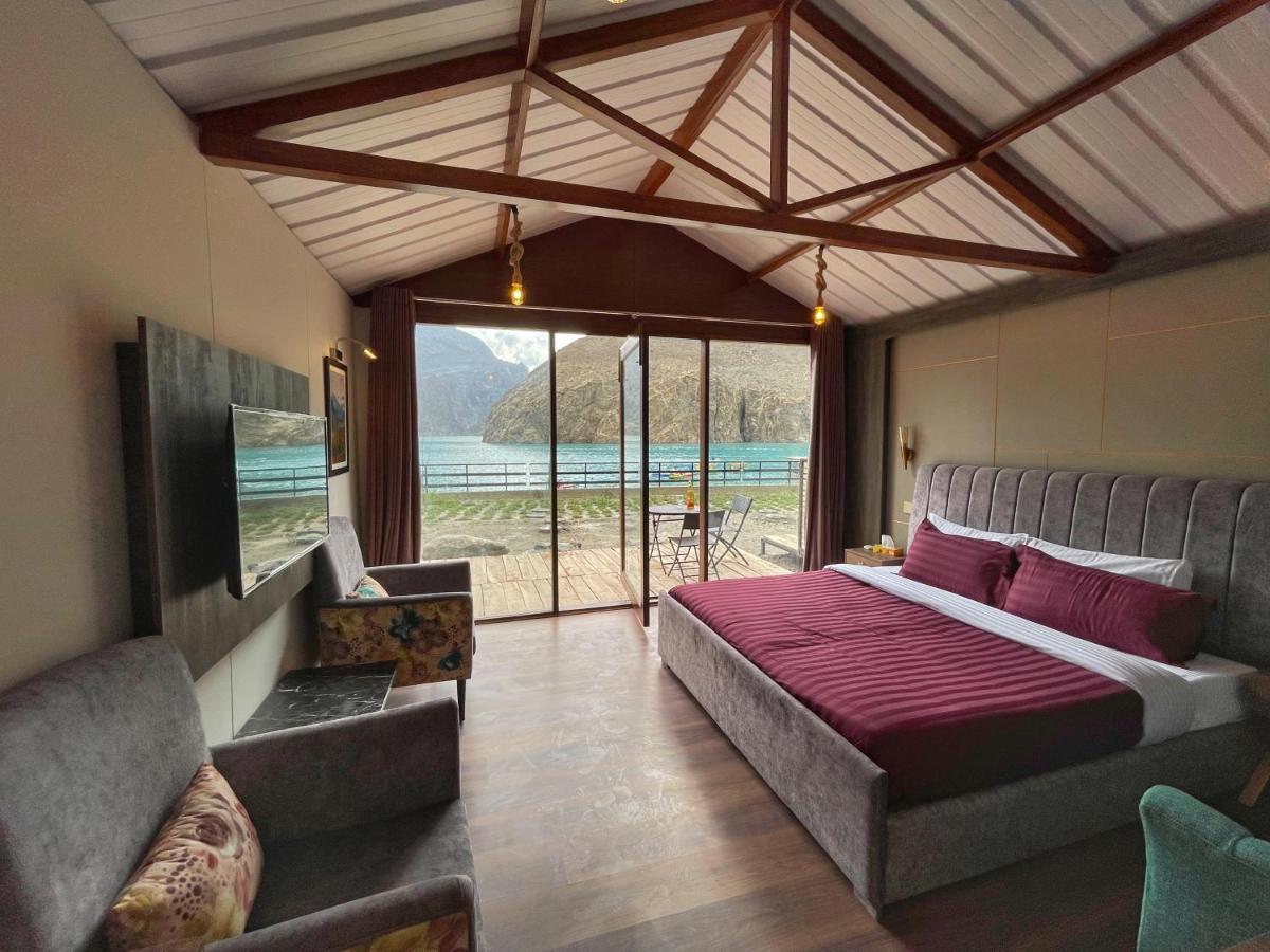 Karimabad  Horizon Resort Attabad Lake Hunza מראה חיצוני תמונה