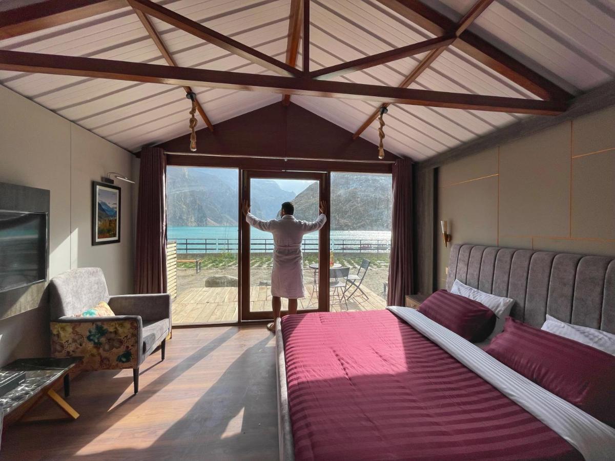 Karimabad  Horizon Resort Attabad Lake Hunza מראה חיצוני תמונה